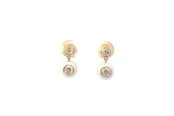 Boucles d'oreilles diamants, or, émail