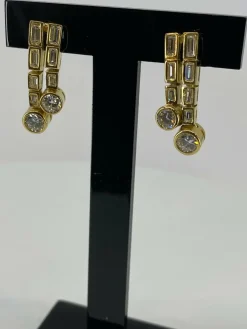 Boucles d’oreilles, diamants