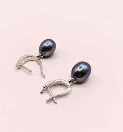 Boucles d'oreilles diamants et perles grises