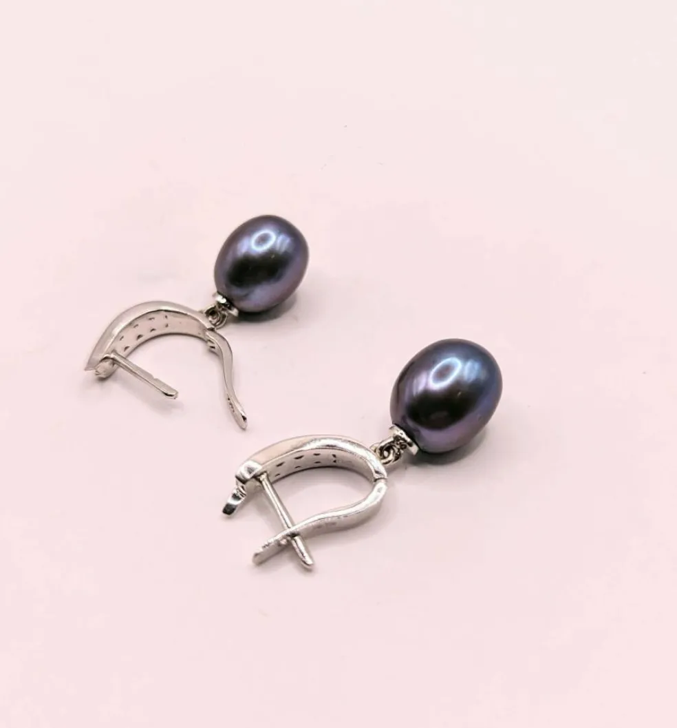 Boucles d'oreilles diamants et perles grises