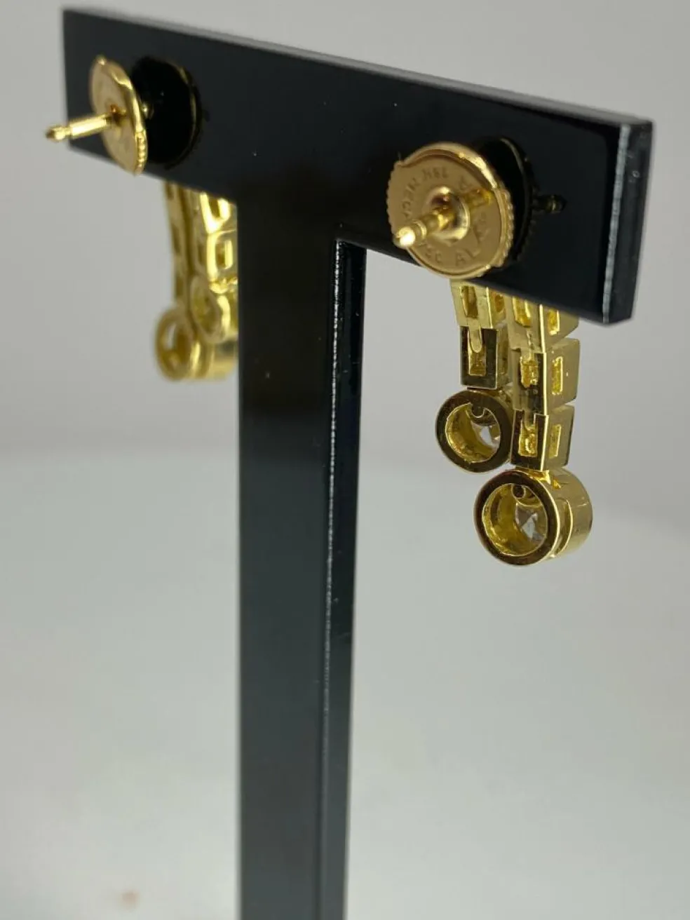 Boucles d’oreilles, diamants