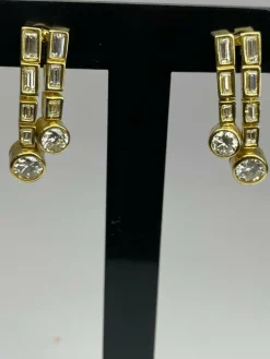 Boucles d’oreilles, diamants