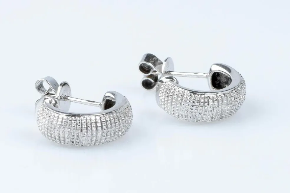 Boucles d'oreilles diamants en or blanc