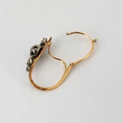 Boucles d'oreilles dites 
