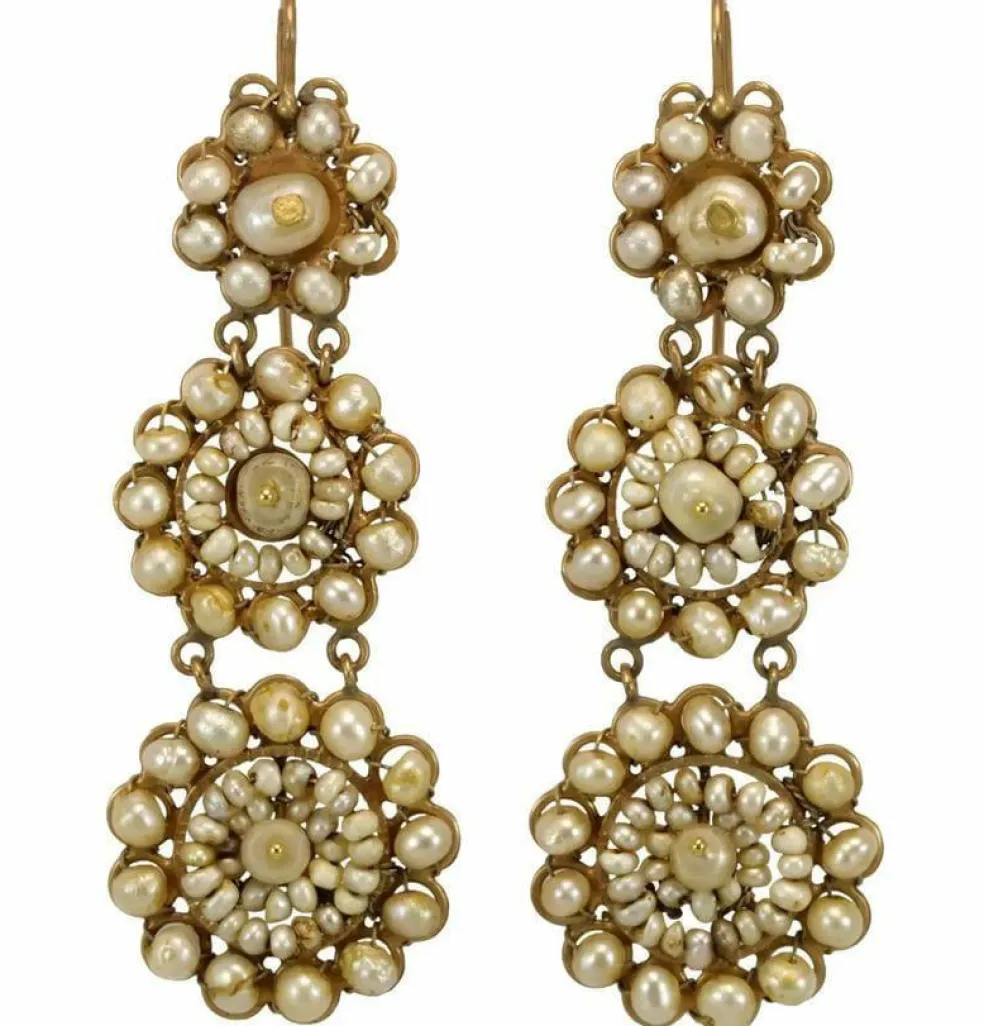 Boucles d'oreilles dorées perles anciennes