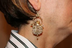 Boucles d'oreilles dorées perles anciennes