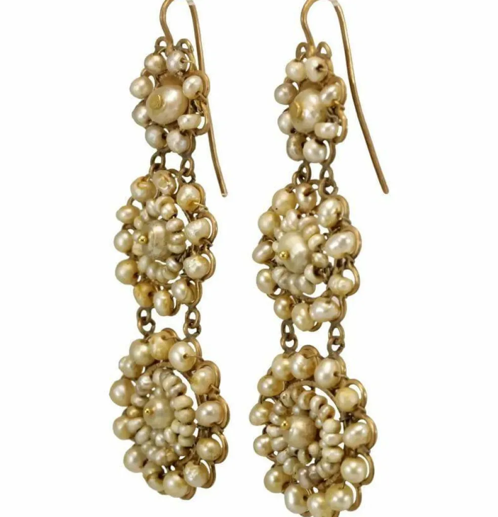Boucles d'oreilles dorées perles anciennes