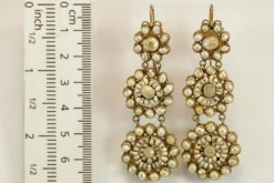 Boucles d'oreilles dorées perles anciennes