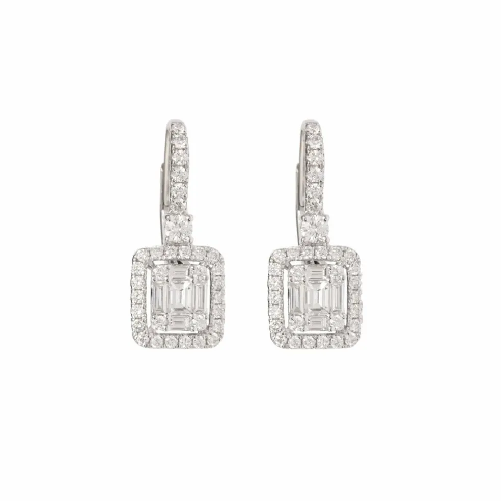 Boucles d’oreilles dormeuses diamants or gris