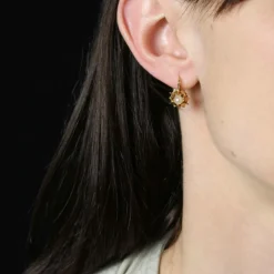 Boucles d'oreilles dormeuses or rose et perles de culture