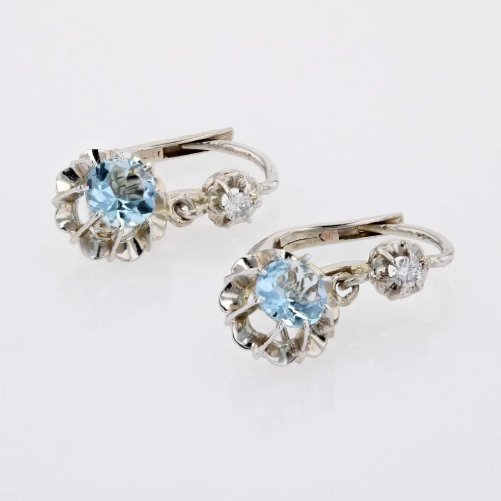 Boucles d'oreilles dormeuses aigues-marines et diamants