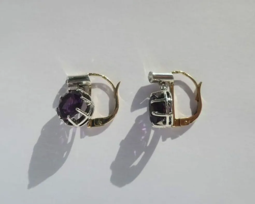 Boucles d’oreilles dormeuses améthyste or et argent