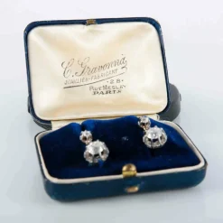 Boucles d'oreilles dormeuses or blanc Diamants