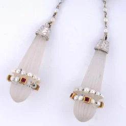 BOUCLES D'OREILLES EN CRISTAL DE ROCHE - ANNÉES 1950