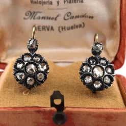 Boucles d'oreilles en diamant de l'époque victorienne