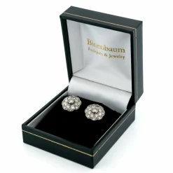 Boucles d'oreilles en grappe de diamants et de platine