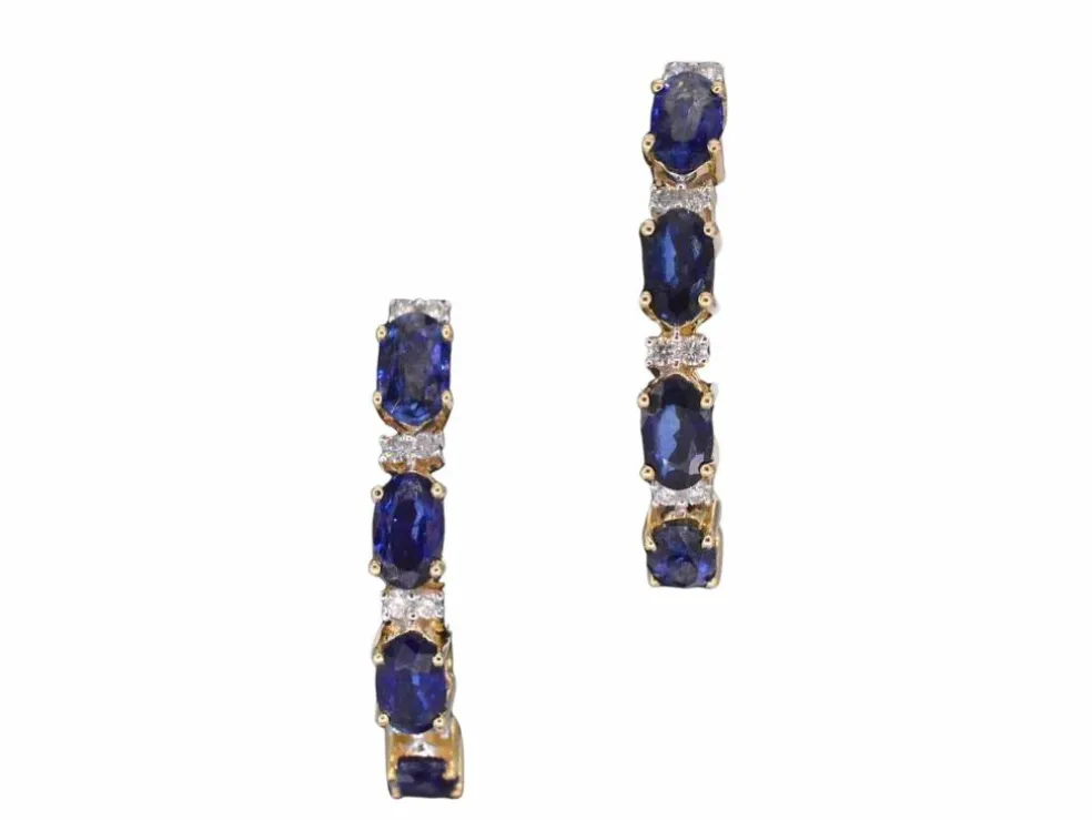 Boucles d'oreilles en or avec diamants et saphir