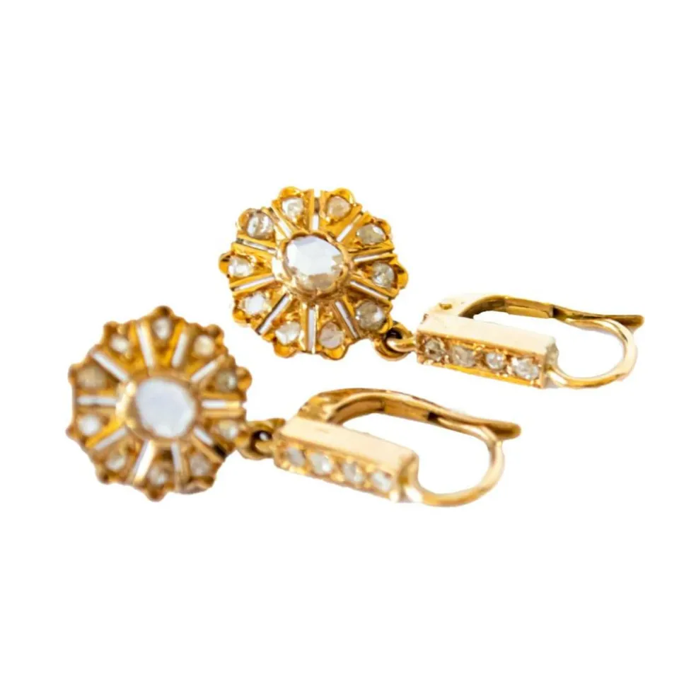 Boucles d'oreilles en or avec diamants