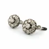 Boucles d'oreilles en or blanc avec diamants