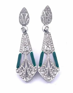 Boucles d'oreilles en or blanc avec diamants et émail vert