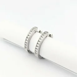 Boucles d'oreilles en or blanc et diamants