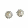 Boucles d'oreilles en or blanc perles et diamants