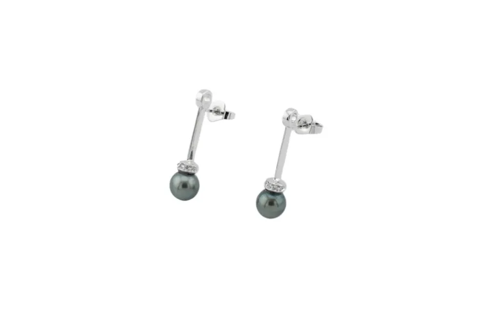 Boucles d'oreilles en or blanc avec perles