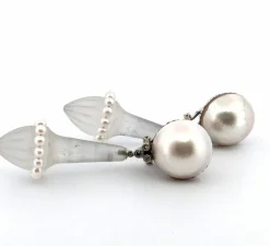 Boucles d'oreilles en or blanc avec cristal de roche, perles et diamants