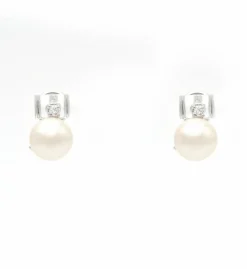 Boucles d'oreilles en or blanc avec perles et diamants
