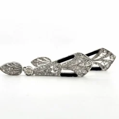 Boucles d'oreilles en or blanc avec diamants et onyx