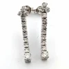 Boucles d'oreilles en or blanc avec diamants