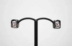 Boucles d'oreilles en or blanc avec 70 diamants