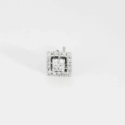 Boucles d'oreilles en or blanc et diamants