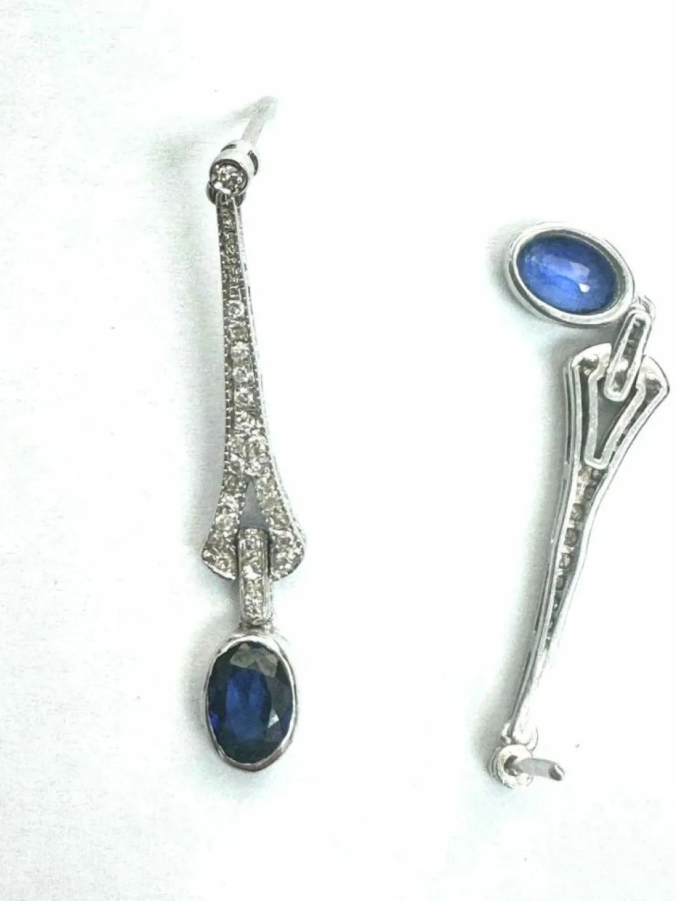 Boucles d'oreilles en or blanc avec saphirs et diamants