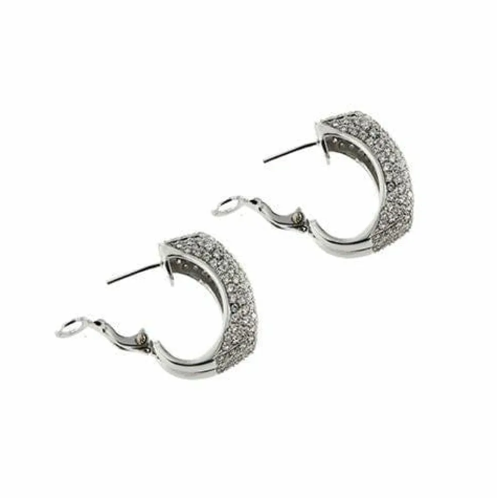 Boucles d'oreilles en or blanc avec diamants