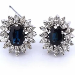 Boucles d'oreilles en or blanc saphirs diamants
