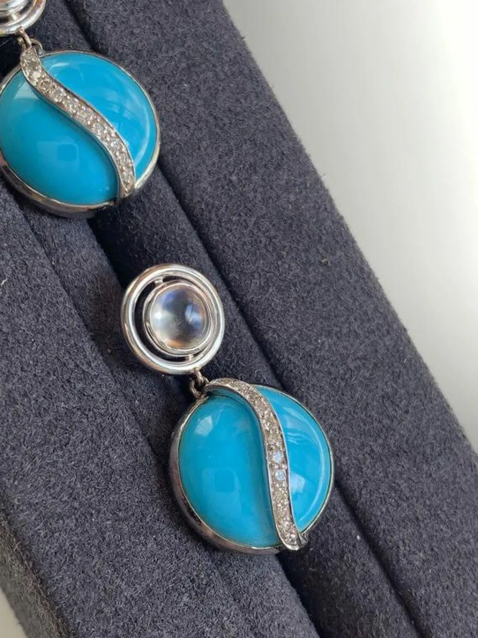Boucles d’oreilles en or blanc