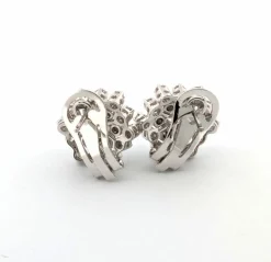 Boucles d'oreilles en or blanc avec diamants