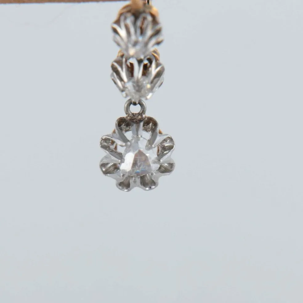 Boucles d'oreilles en or, diamants