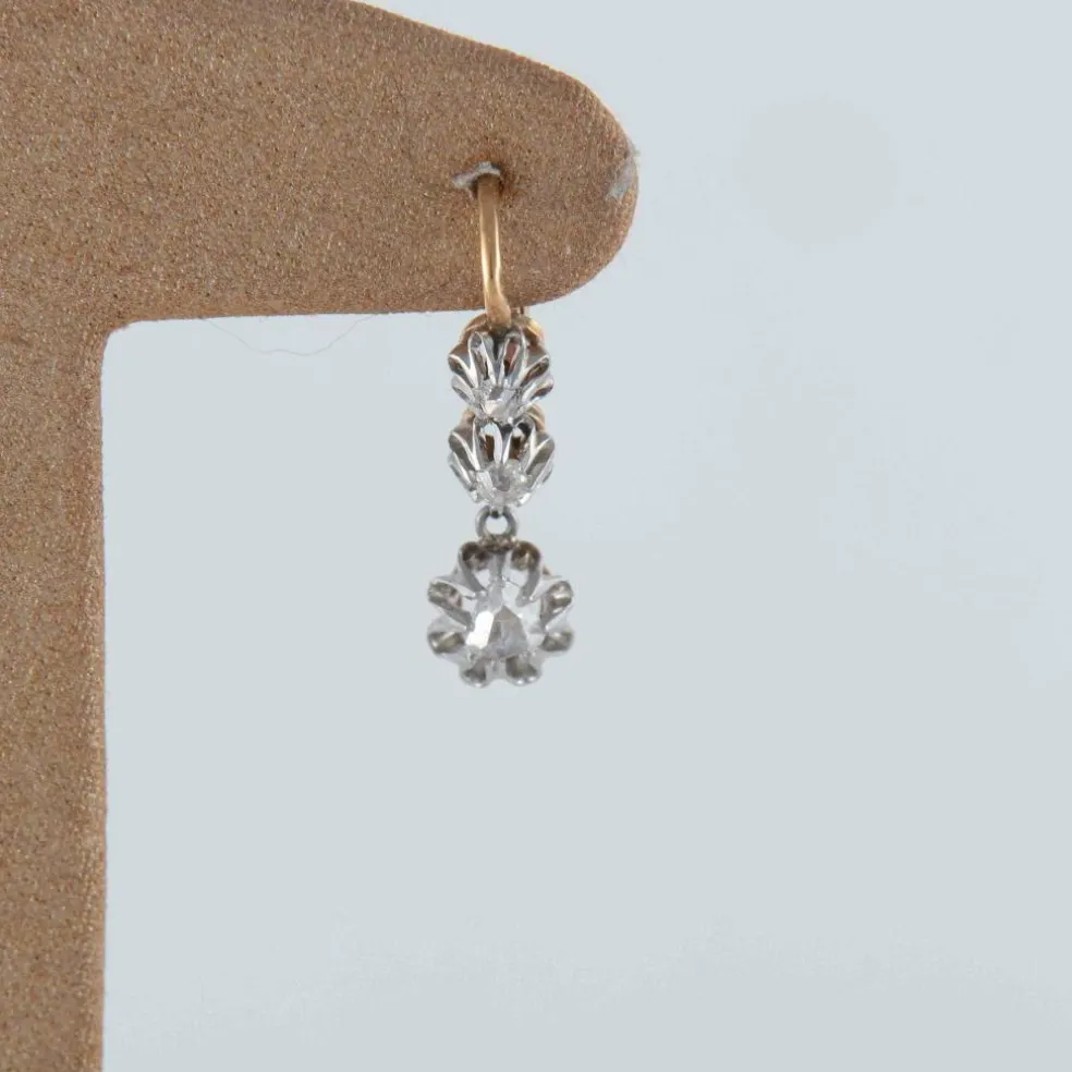 Boucles d'oreilles en or, diamants