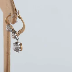 Boucles d'oreilles en or, diamants