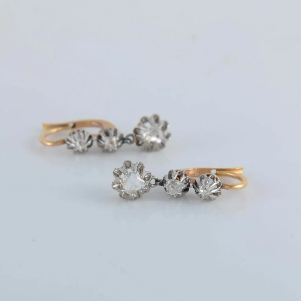Boucles d'oreilles en or, diamants