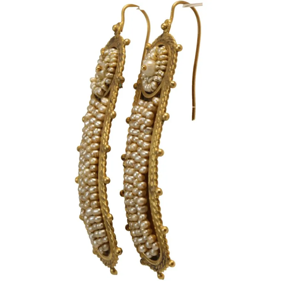 Boucles d'oreilles en or et perles anciennes
