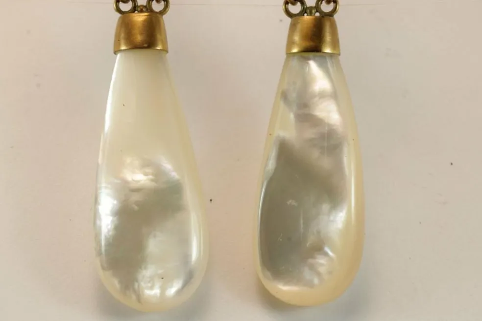 Boucles d'oreilles en or et perles anciennes