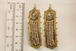 Boucles d'oreilles en or et perles anciennes