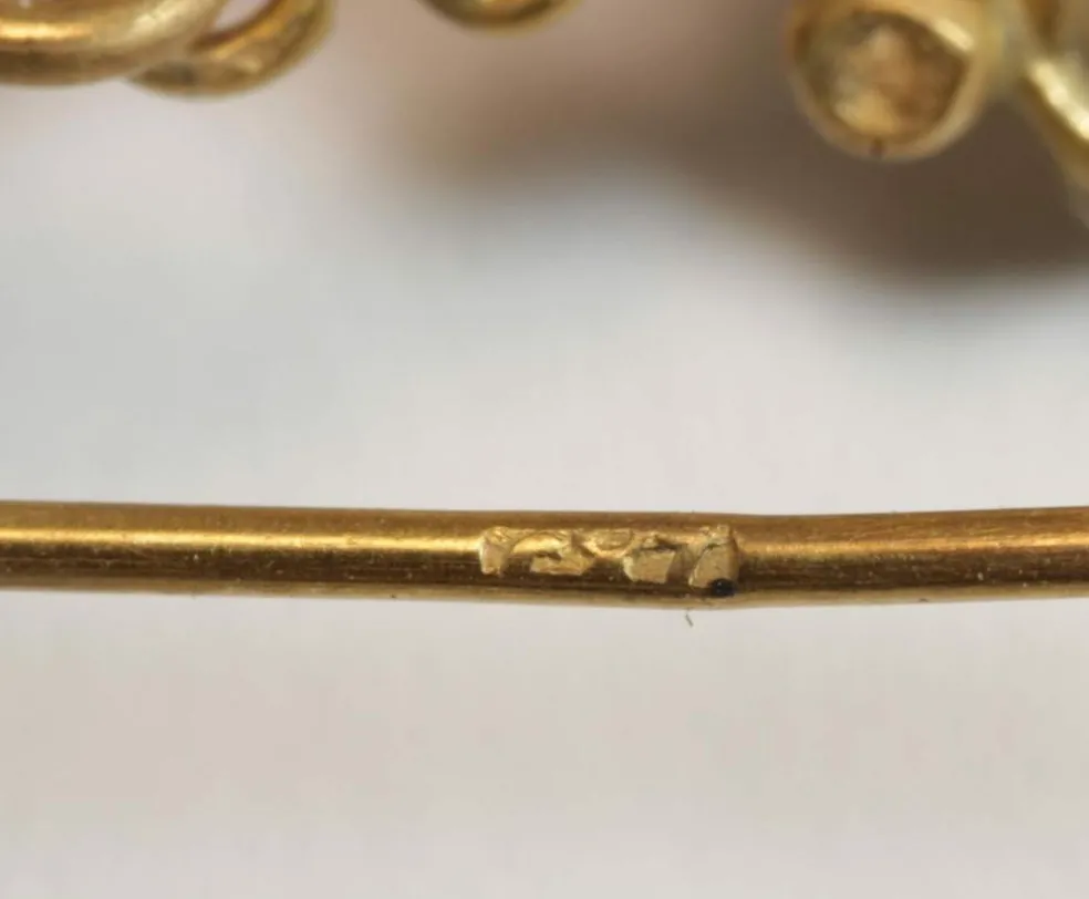 Boucles d'oreilles en or et perles anciennes