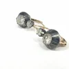 Boucles d'oreilles en or jaune et argent avec diamants