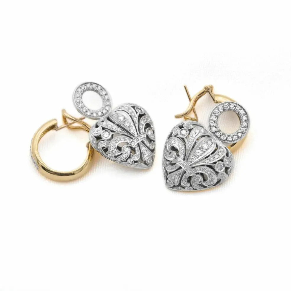 Boucles d'oreilles en or jaune et blanc avec diamants