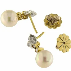 Boucles d'oreilles en or jaune et blanc avec diamants et perles