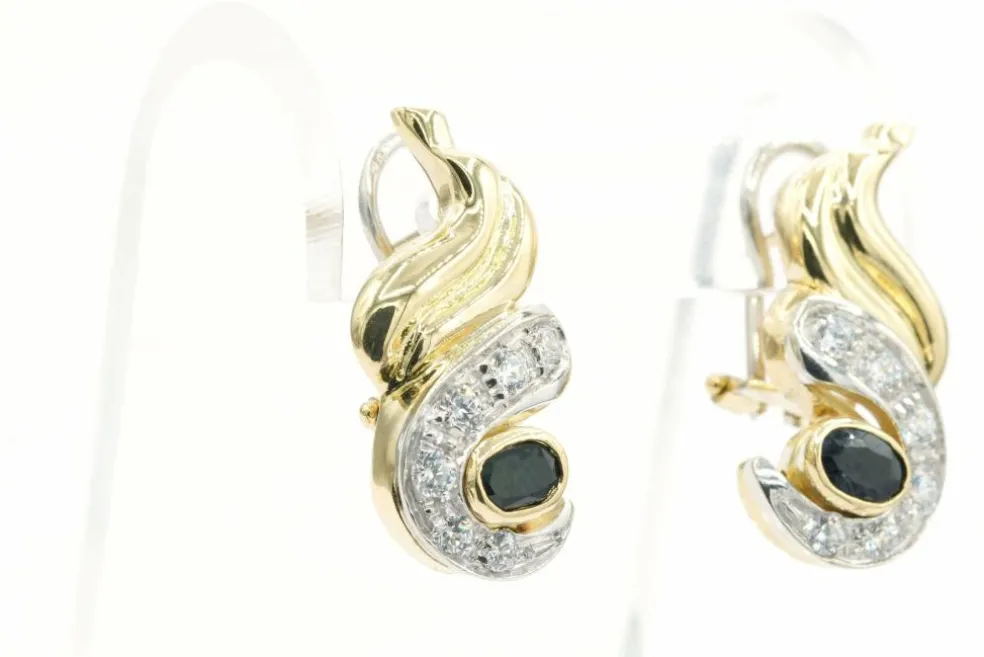 Boucles d'oreilles en or jaune et blanc serties de saphirs et de diamants